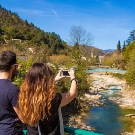 Un Moment De Detente Au Coeur De * Vals-les-Bains